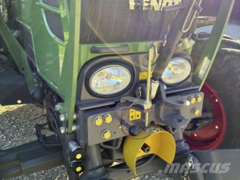 Fendt 313 VARIO SCR Tractores