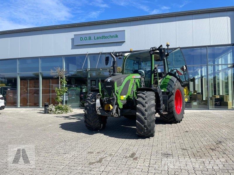 Fendt 512 Vario PowerPlus Tractors