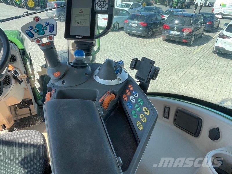 Fendt 512 Vario PowerPlus Tractors