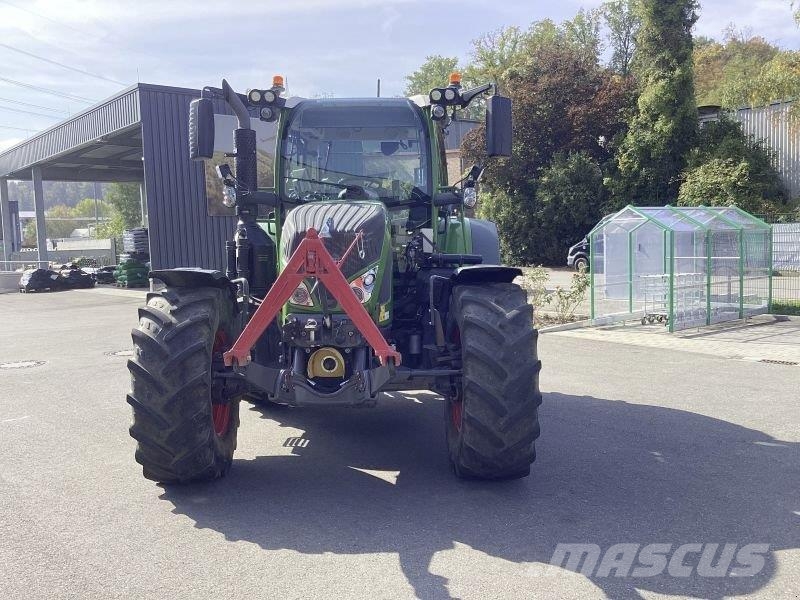 Fendt 512 VARIO S4 PROFI PLUS Tractoren