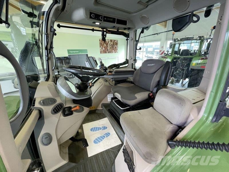 Fendt 513 VARIO SCR POWER Tratores Agrícolas usados