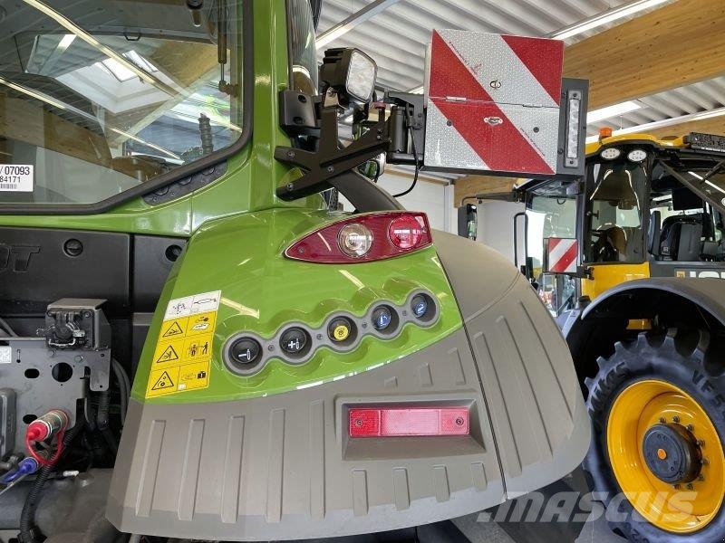Fendt 516 VARIO GEN3 POWER PLUS الجرارات