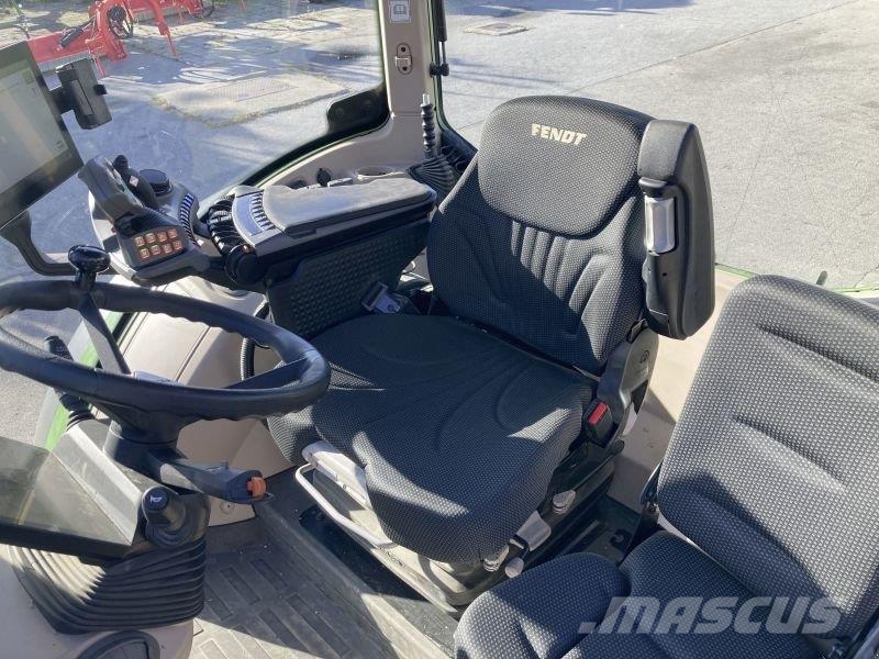 Fendt 516 VARIO GEN3 PROFI PLUS トラクター