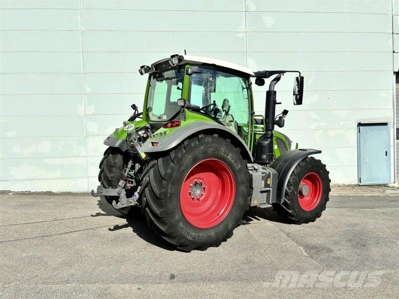 Fendt 516 VARIO S4 PROFI+ Tracteur
