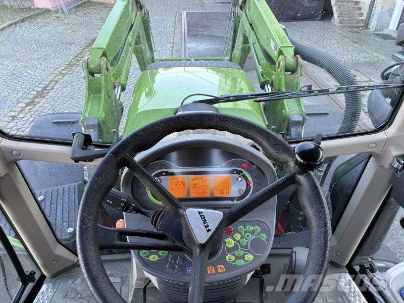 Fendt 516 VARIO S4 PROFI Трактори