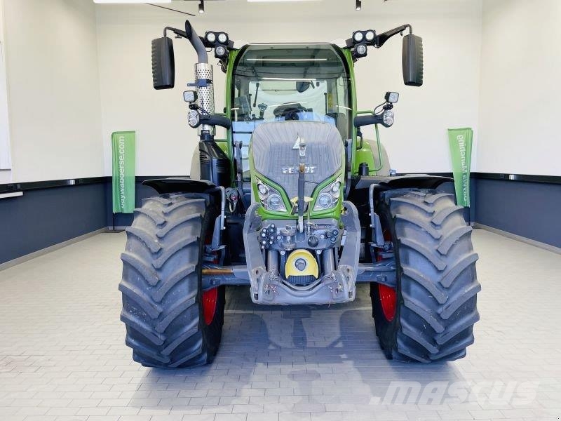 Fendt 516 VARIO S4 PROFI PLUS Tractores