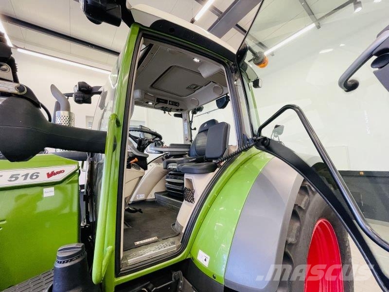 Fendt 516 VARIO S4 PROFI PLUS Tractores