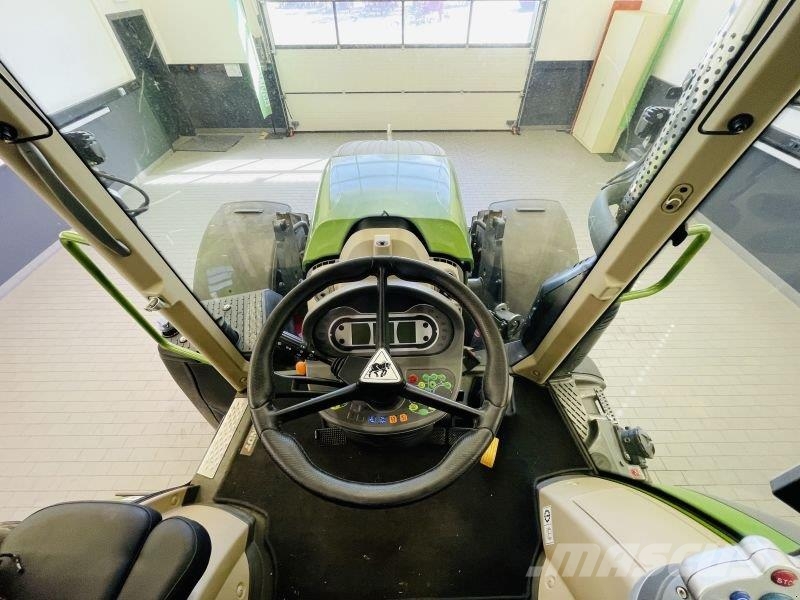 Fendt 516 VARIO S4 PROFI PLUS Tractores
