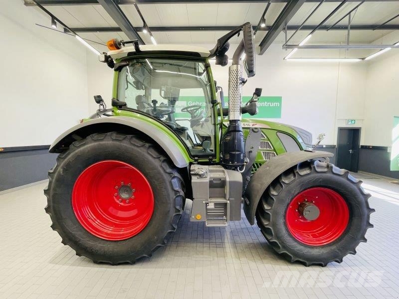 Fendt 516 VARIO S4 PROFI PLUS Tractores