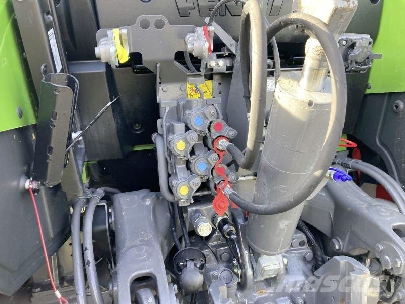 Fendt 516 VARIO S4 PROFI PLUS Trattori