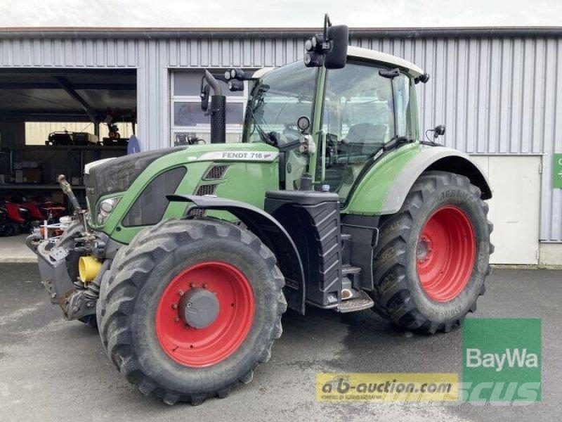 Fendt 716 SCR Tracteur