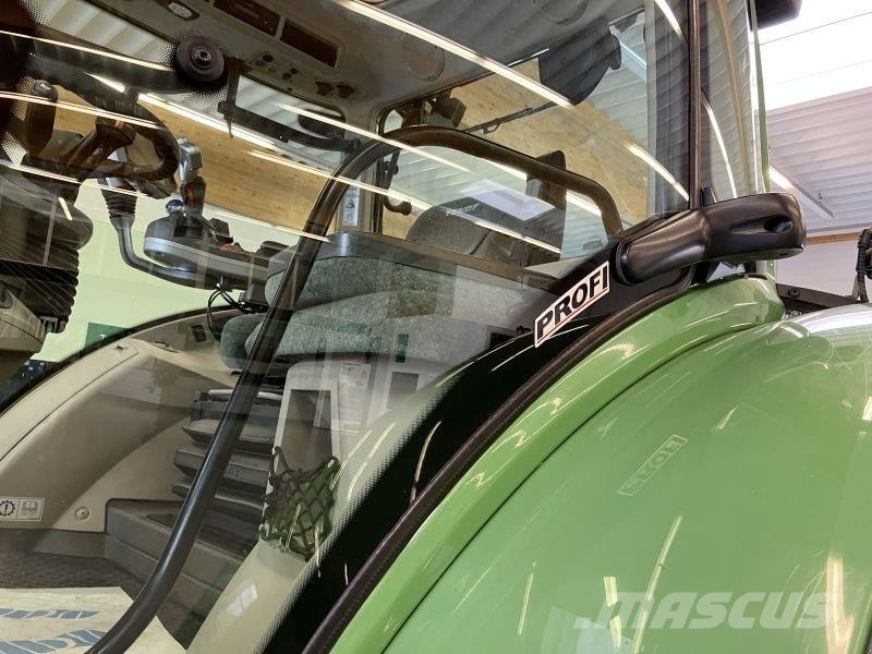 Fendt 716 VARIO S4 PROFI Traktorit