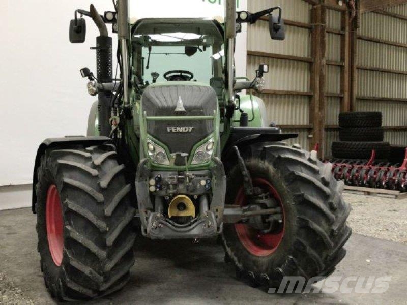 Fendt 718 S4 PROFI Tractoren