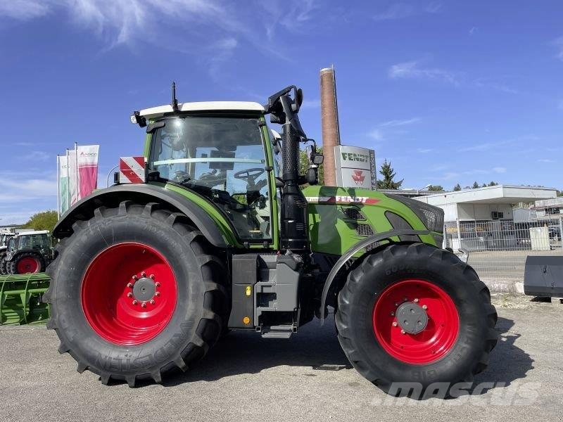 Fendt 718 VARIO GEN6 POWER PLUS Tratores Agrícolas usados