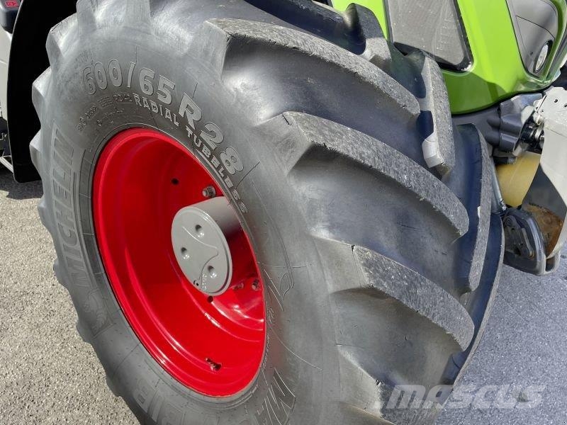Fendt 718 VARIO GEN6 POWER PLUS Tratores Agrícolas usados