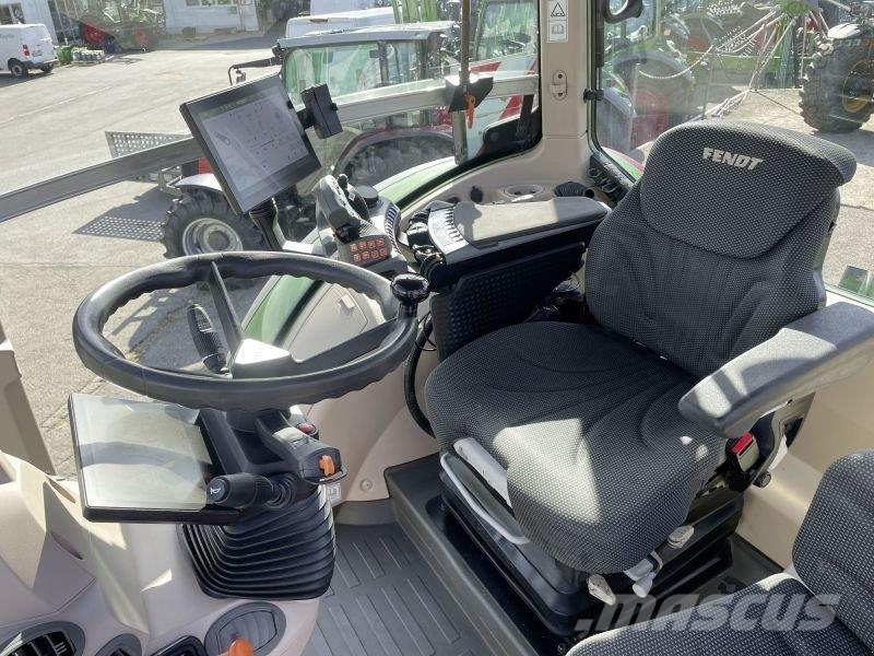 Fendt 718 VARIO GEN6 POWER PLUS Tratores Agrícolas usados