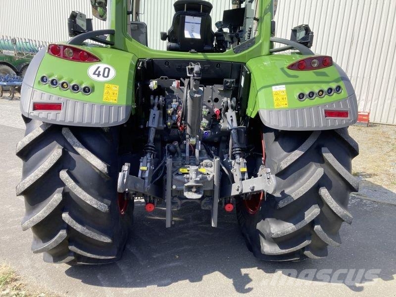 Fendt 718 VARIO GEN6 POWER PLUS Traktory