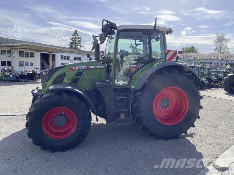 Fendt 718 VARIO GEN6 POWER PLUS Tratores Agrícolas usados