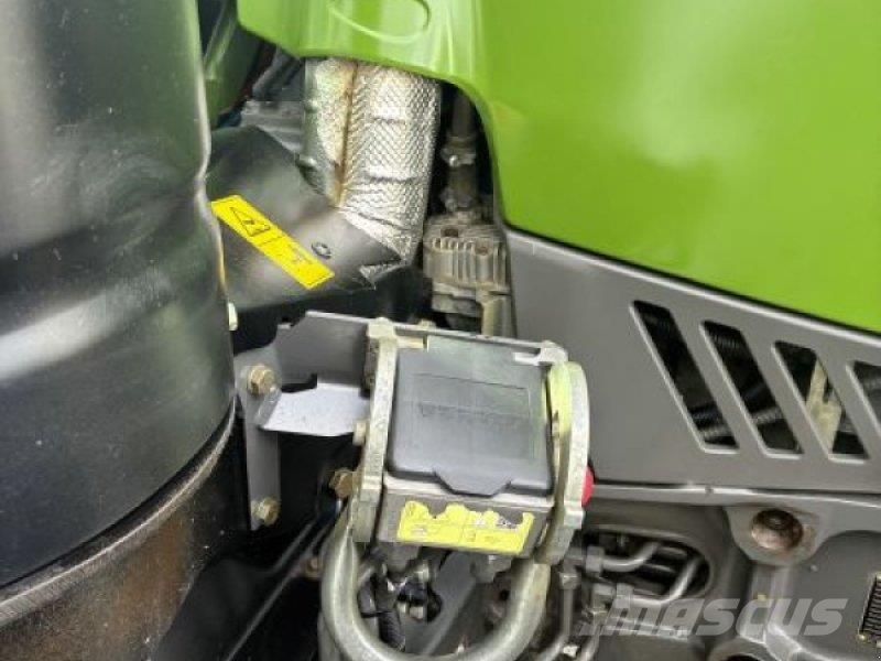 Fendt 718 VARIO S4 PROFI PLUS Tractoren