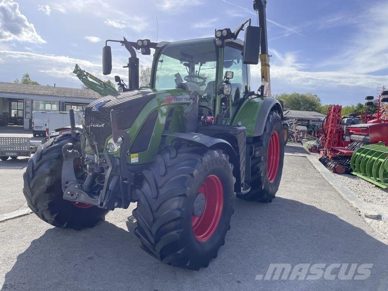 Fendt 718 VARIO S4 PROFI PLUS Tratores Agrícolas usados