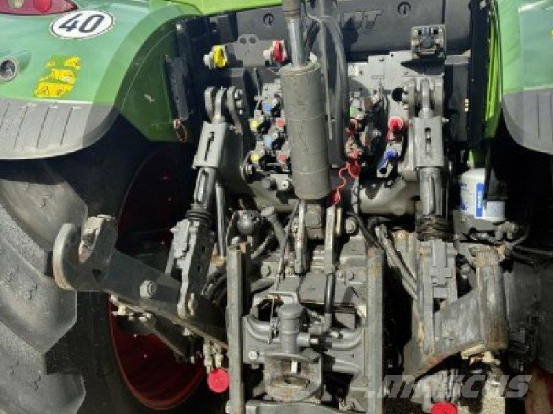 Fendt 718 VARIO S4 PROFI PLUS Tractoren