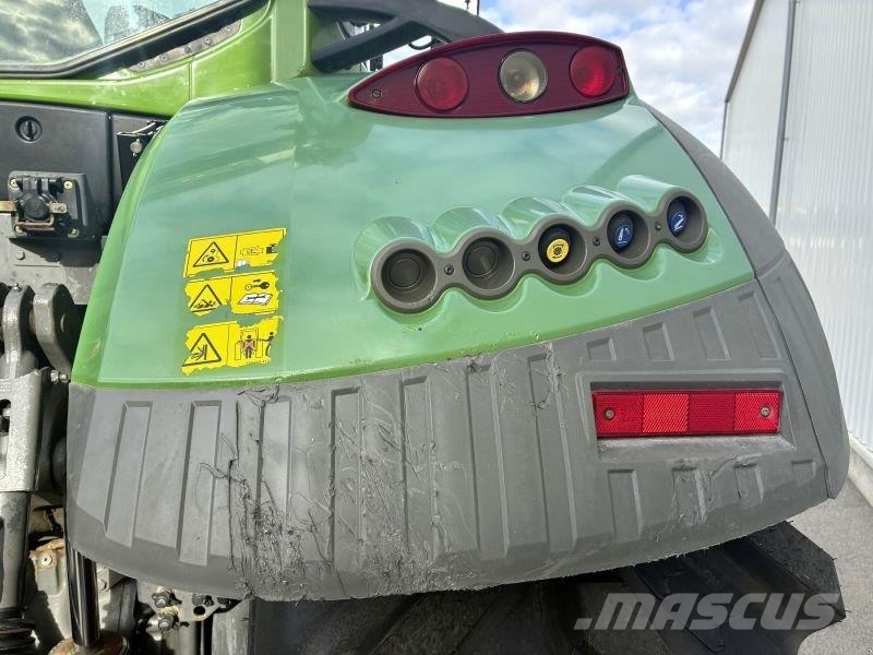 Fendt 718 VARIO S4 PROFI PLUS Tractoren