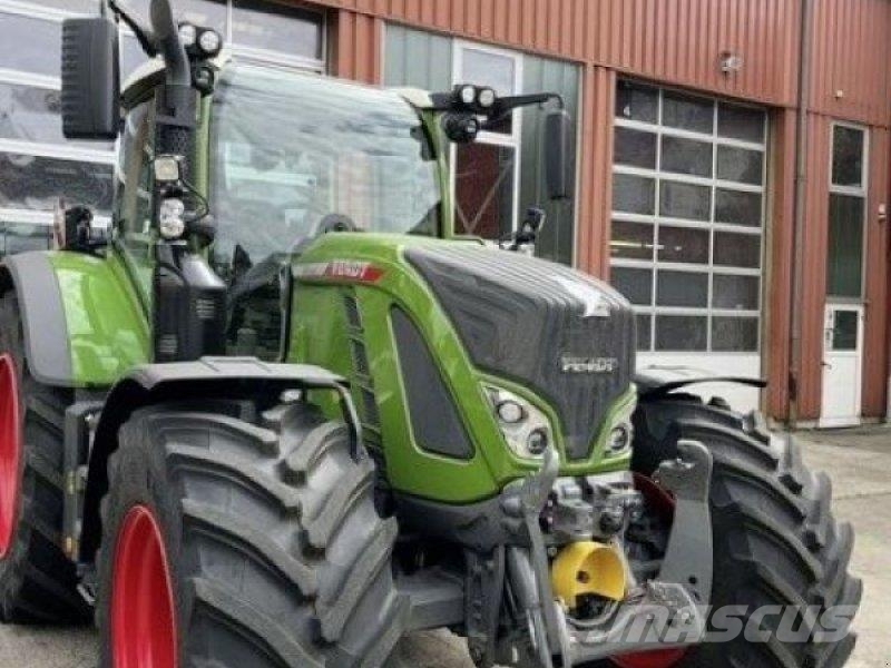 Fendt 720 VARIO GEN6 PROFI+ S2 Traktoren
