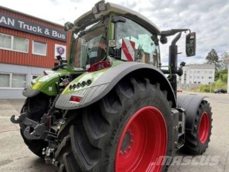 Fendt 720 VARIO GEN6 PROFI+ S2 Traktoren