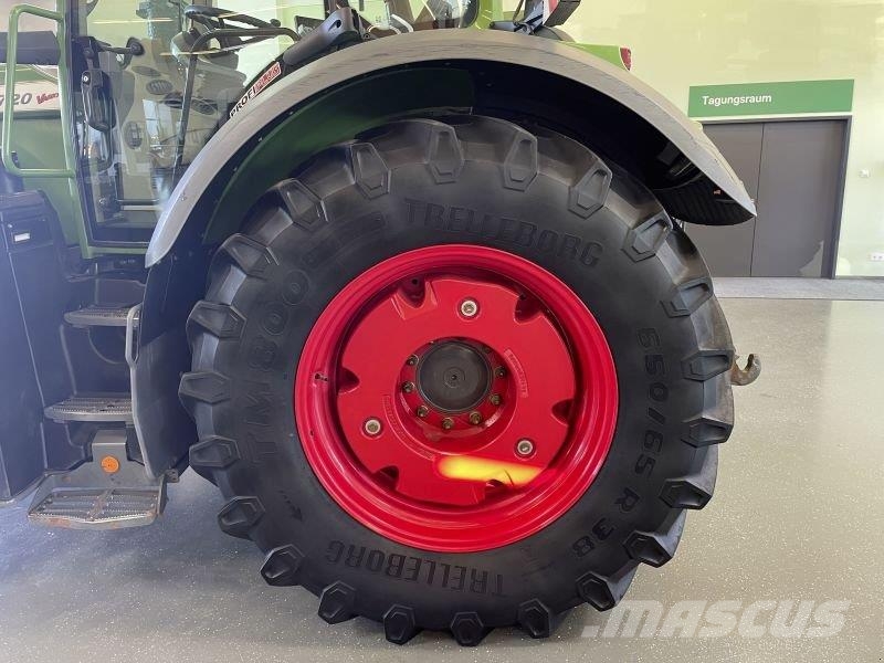 Fendt 720 VARIO S4 PROFI PLUS Tractores