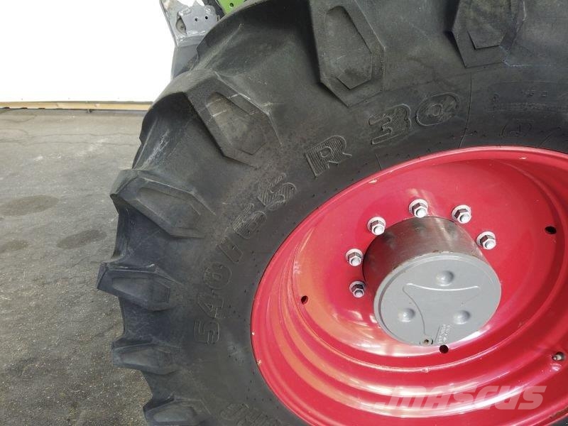 Fendt 720 VARIO S4 PROFI PLUS Traktoren