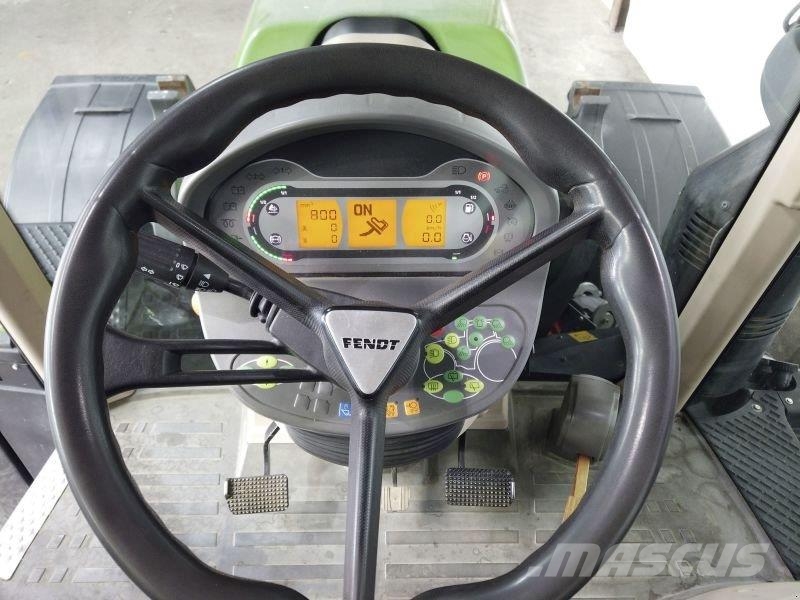 Fendt 720 VARIO S4 PROFI PLUS Traktoren