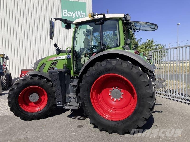 Fendt 720 VARIO S4 PROFI PLUS Traktory