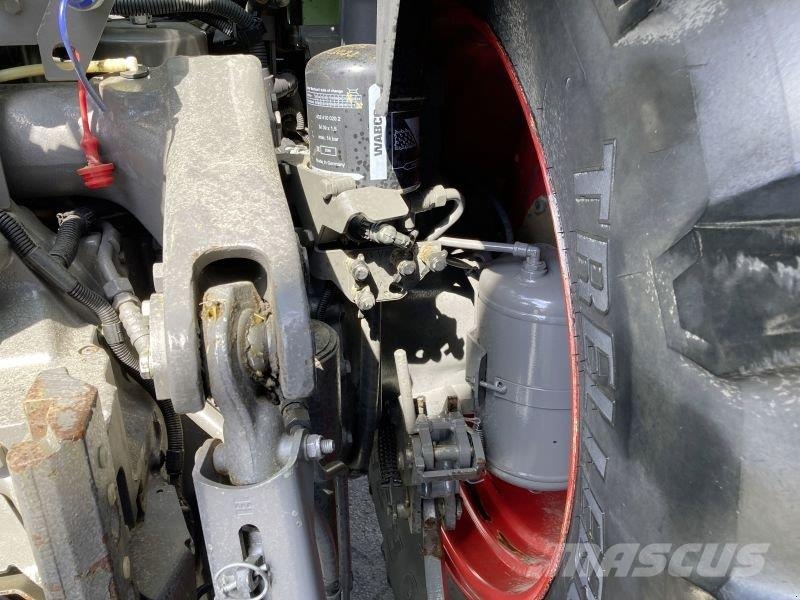 Fendt 724 VARIO Tracteur