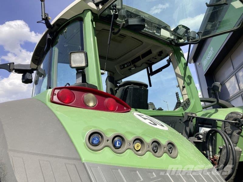 Fendt 724 VARIO Tracteur