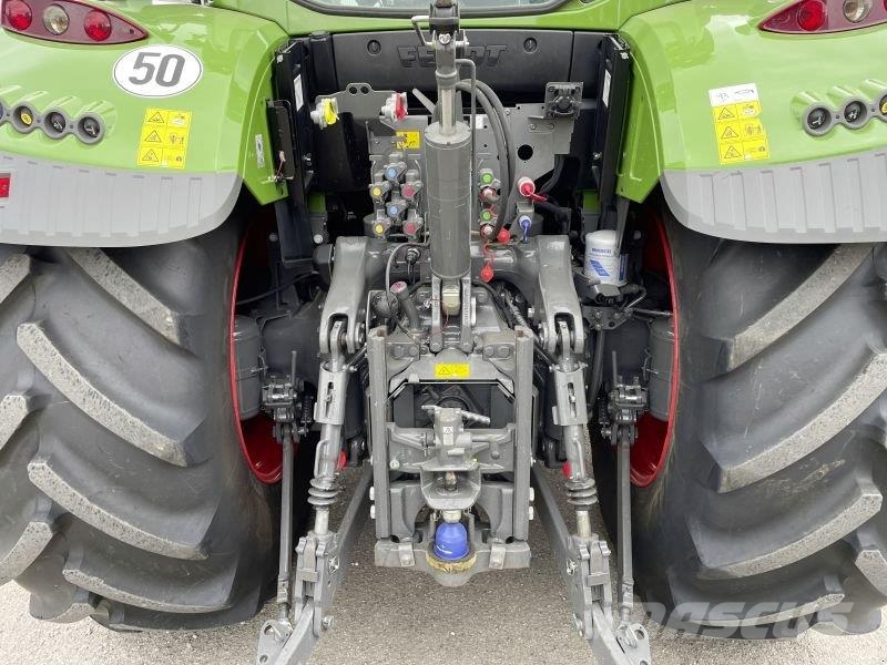 Fendt 724 VARIO GEN6 POWER PLUS Traktorit