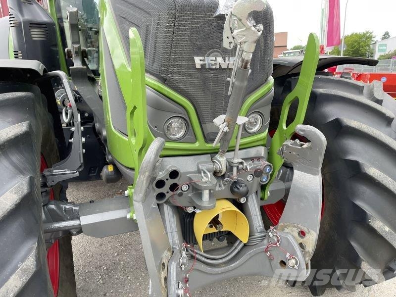 Fendt 724 VARIO GEN6 POWER PLUS Traktorit