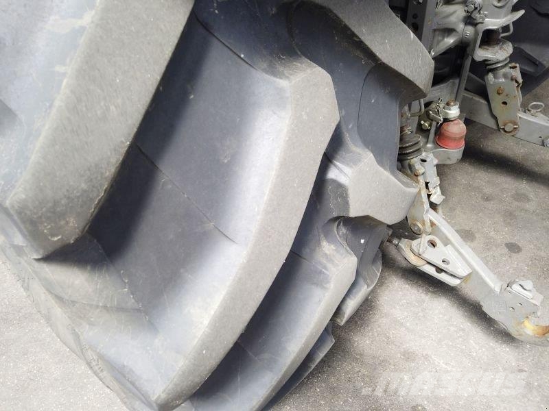 Fendt 724 VARIO GEN6 PROFI+ Tractoren