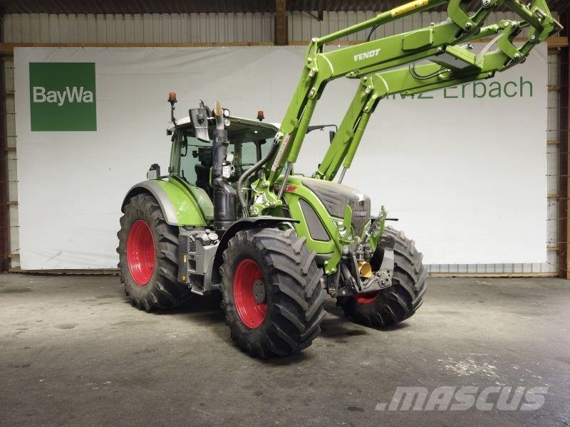 Fendt 724 VARIO GEN6 PROFI+ Tractoren