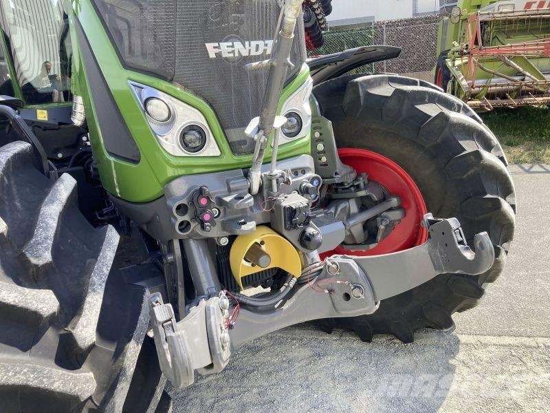 Fendt 724 VARIO GEN6 PROFI PLUS Tratores Agrícolas usados