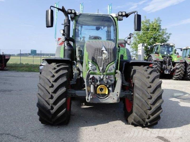 Fendt 724 VARIO GEN6 PROFI PLUS Tratores Agrícolas usados