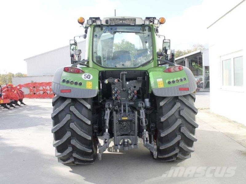 Fendt 724 VARIO GEN6 PROFI PLUS Tractors
