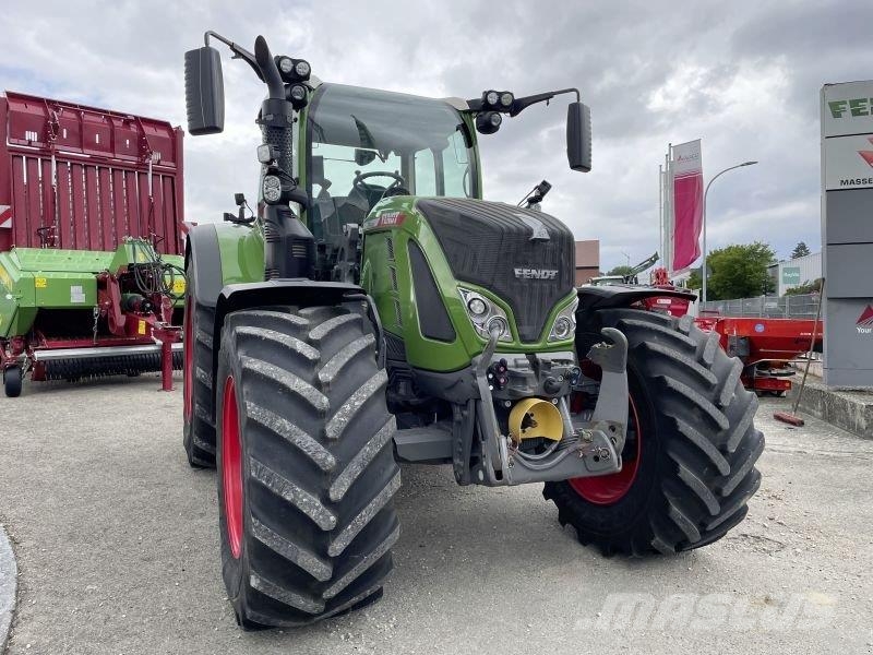 Fendt 724 VARIO GEN6 PROFI PLUS Tractoren