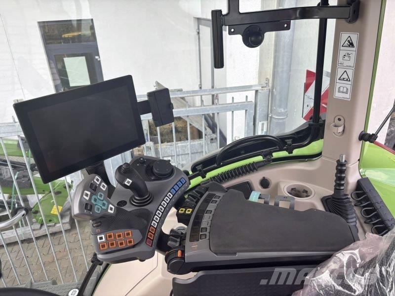 Fendt 724 VARIO GEN7 Power Plus Traktorit