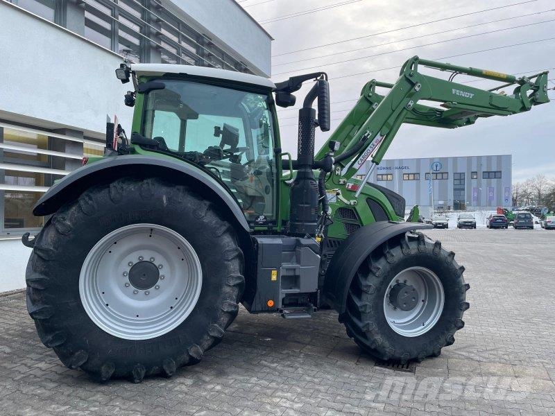 Fendt 724 Vario mit Frontlader Traktori