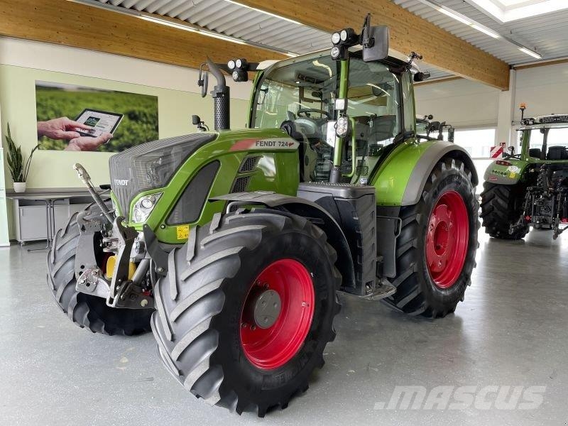 Fendt 724 VARIO S4 PROFI PLUS Τρακτέρ