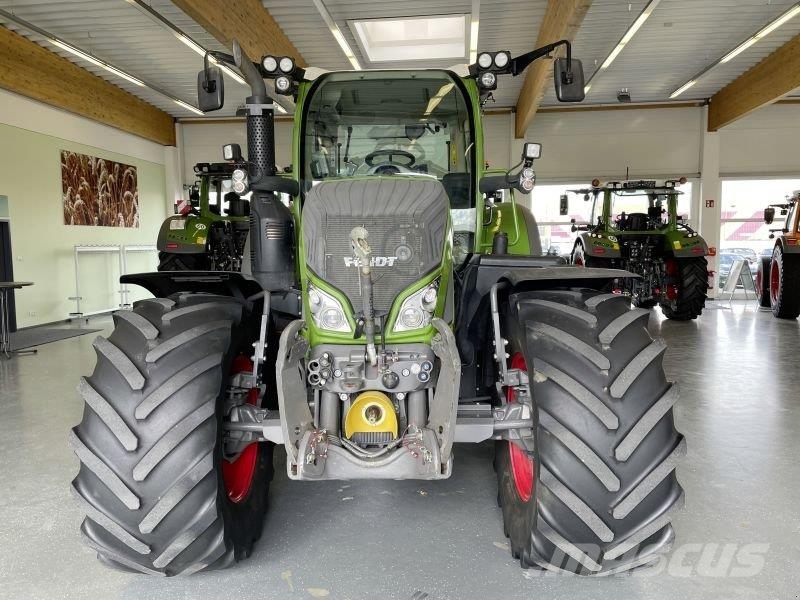 Fendt 724 VARIO S4 PROFI PLUS Τρακτέρ