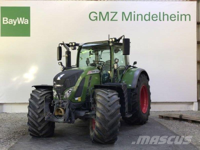 Fendt 724 VARIO S4 PROFI PLUS Traktoren