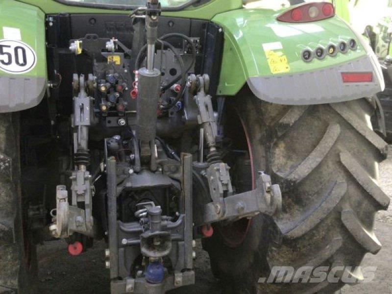 Fendt 724 VARIO S4 PROFI PLUS Traktoren