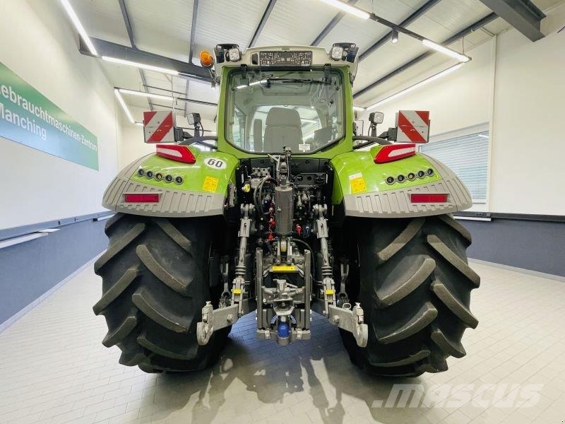 Fendt 728 GEN7 PROFI PLUS S2 Traktory