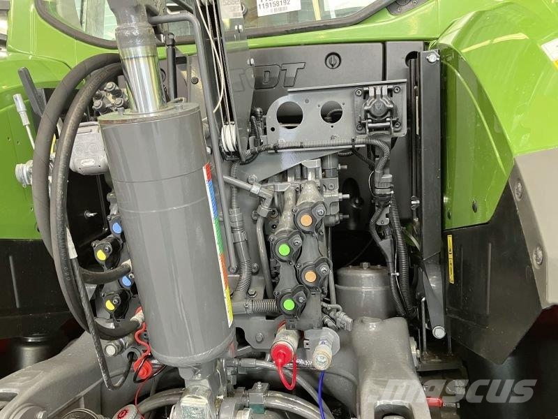 Fendt 728 VARIO GEN7 PROFI PLUS Tratores Agrícolas usados